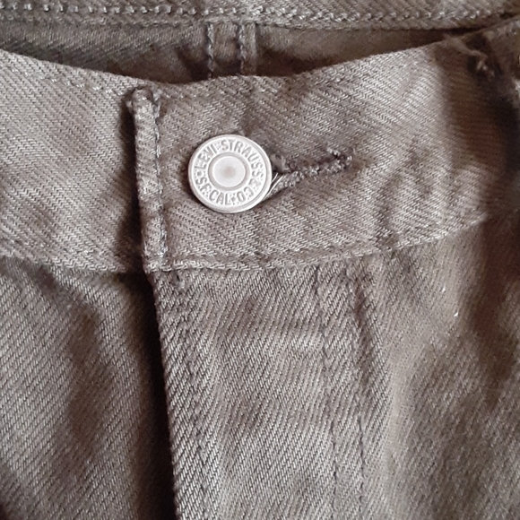 Levi's 501 CT Distressed Jeans - Picture 4 of 9